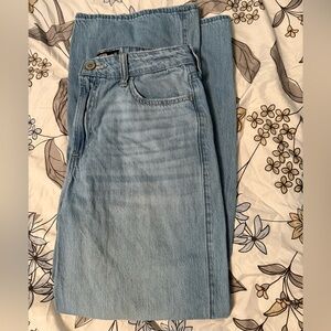 Hollister Women's High Rise Baggy Jeans in Light Blue